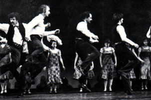 Jerry Helt and the Dobre Folk Ensemble of the University of Oregon at Eugene