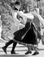 Swedish Dancers 02